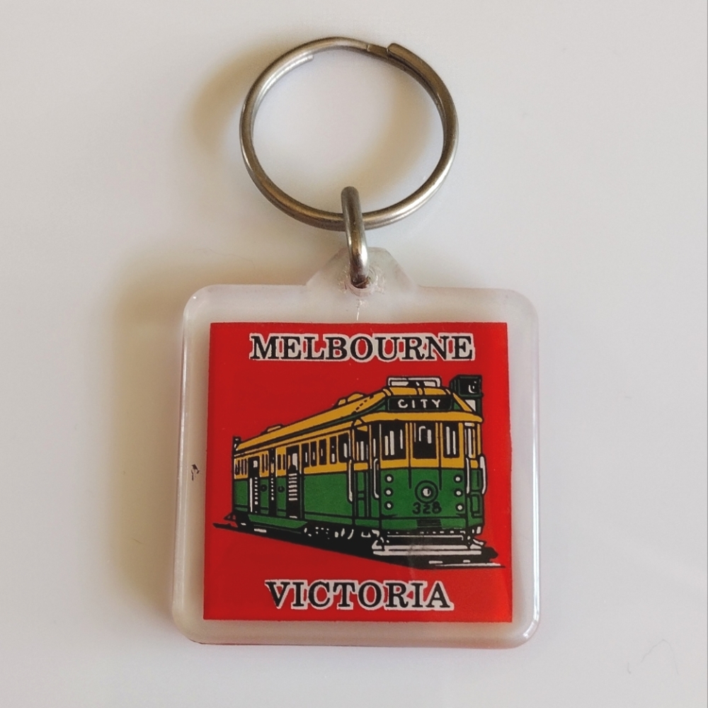 Melbourne Victoria Keychain - Picture 1 of 2